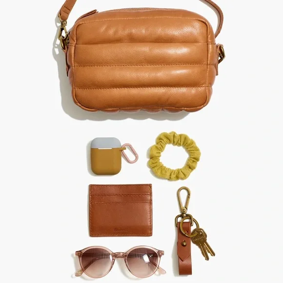Madewell Puff Transport Camera Bag - Picture 4 of 5